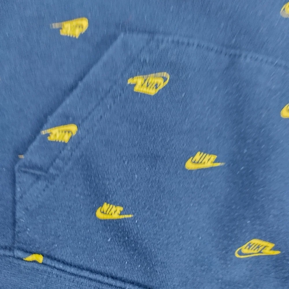 Nike Kids Size 3-4 Years Logo Hoodie Pullover